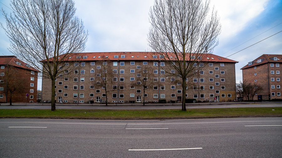 Bygningen set fra Ringgaden.